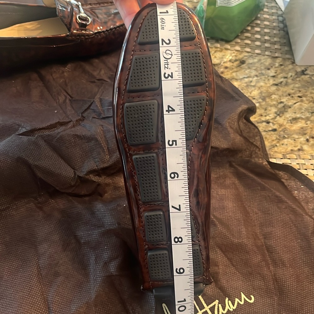 NWOT- Cole Haan Womens Loafers with silver metal hardware tortise color disc shi - Picture 12 of 16